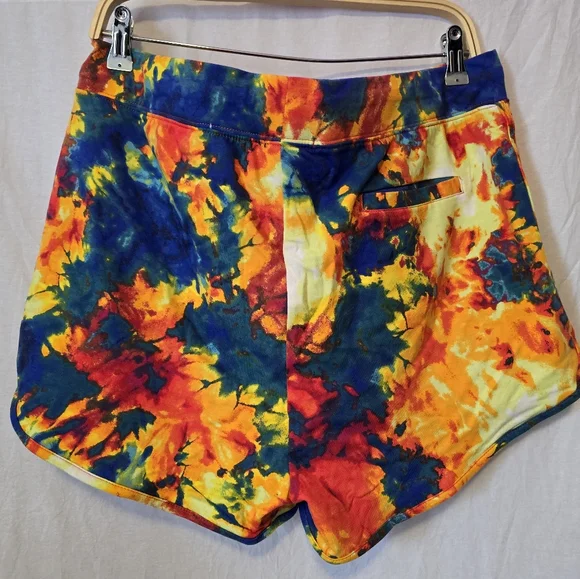 Urban Basics plus size dyed shorts - 1XL- New with tags - Picture 2 of 5